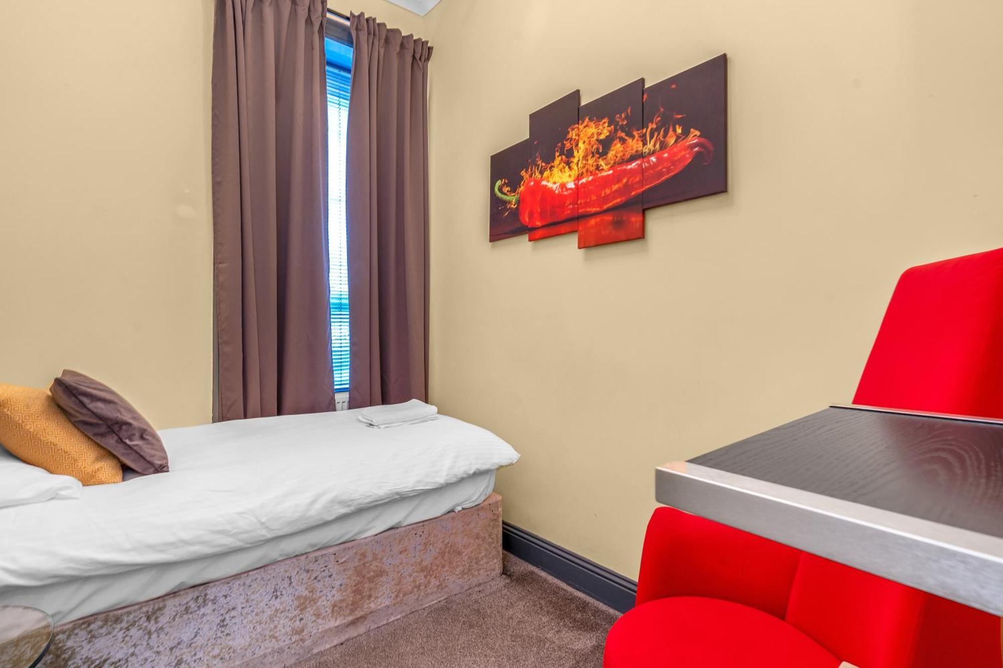 Cosy Modern City Centre Flat 爱丁堡 外观 照片