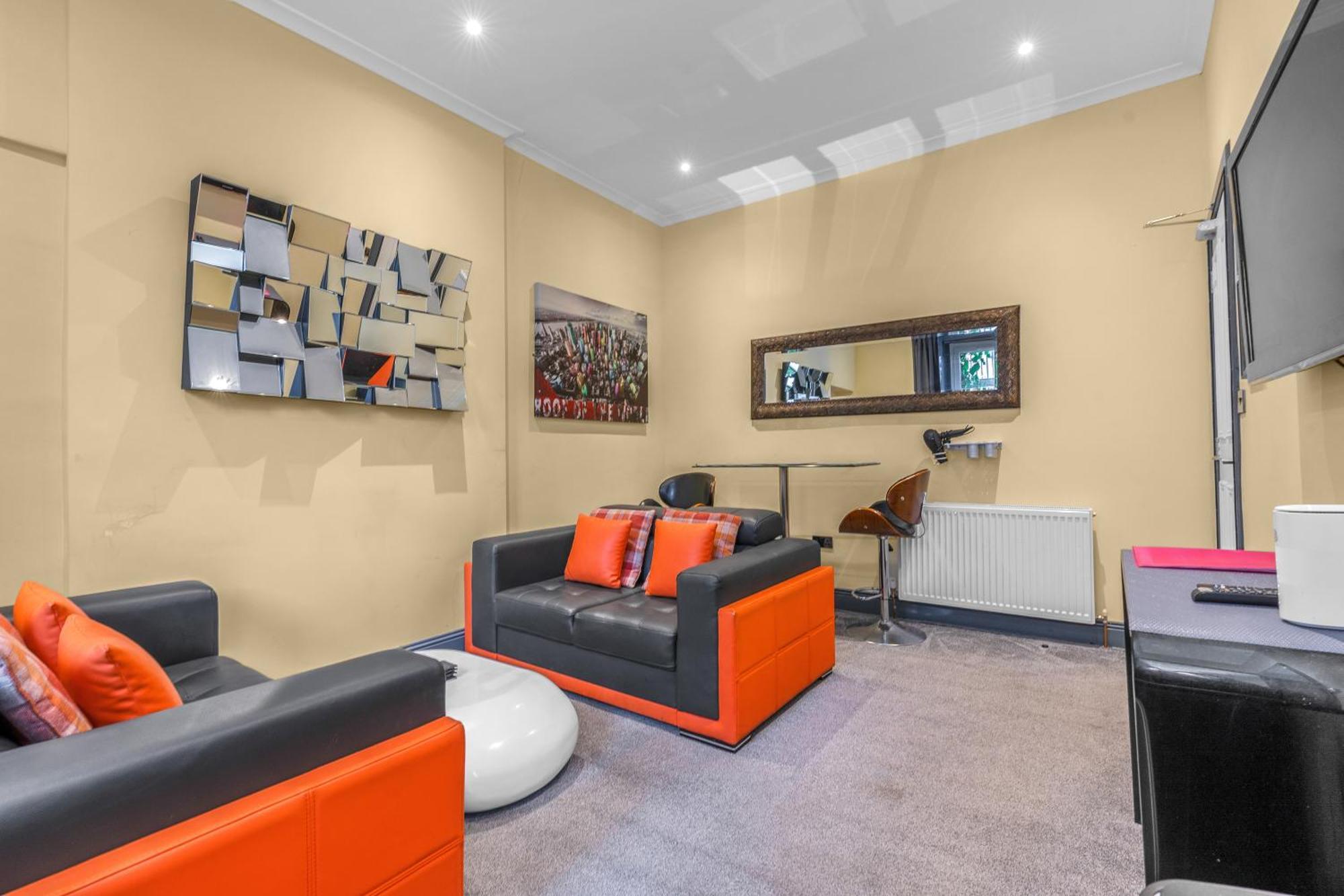 Cosy Modern City Centre Flat 爱丁堡 外观 照片